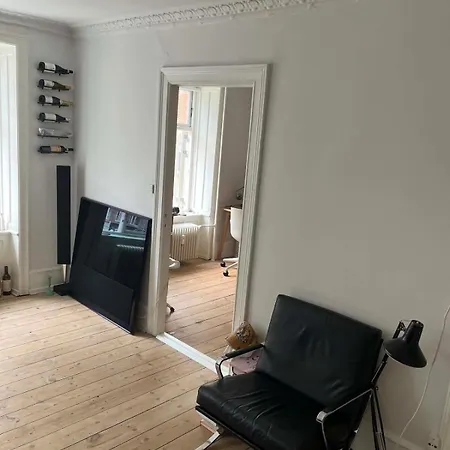 3-room Luxury Norrebro Artist Copenhaga